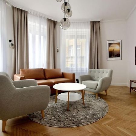 Premium Apartment By Hi - Central 2 Bedroom - Best View Budapešť Exteriér fotografie