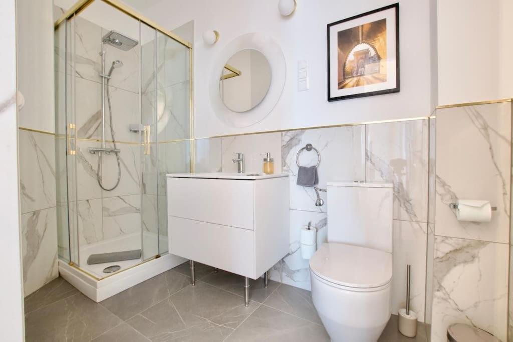 Premium Apartment By Hi - Central 2 Bedroom - Best View Budapešť Exteriér fotografie